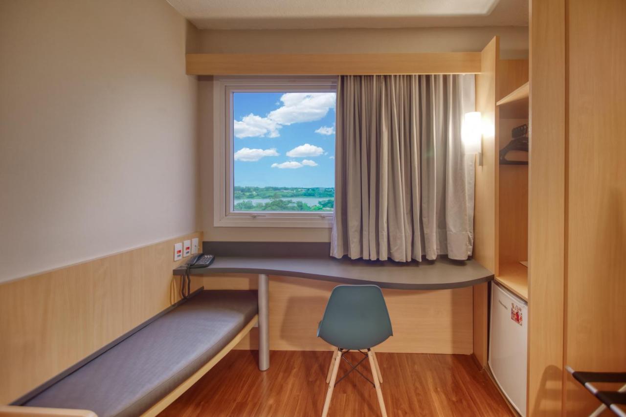 Hus Hotel Dourados Dış mekan fotoğraf