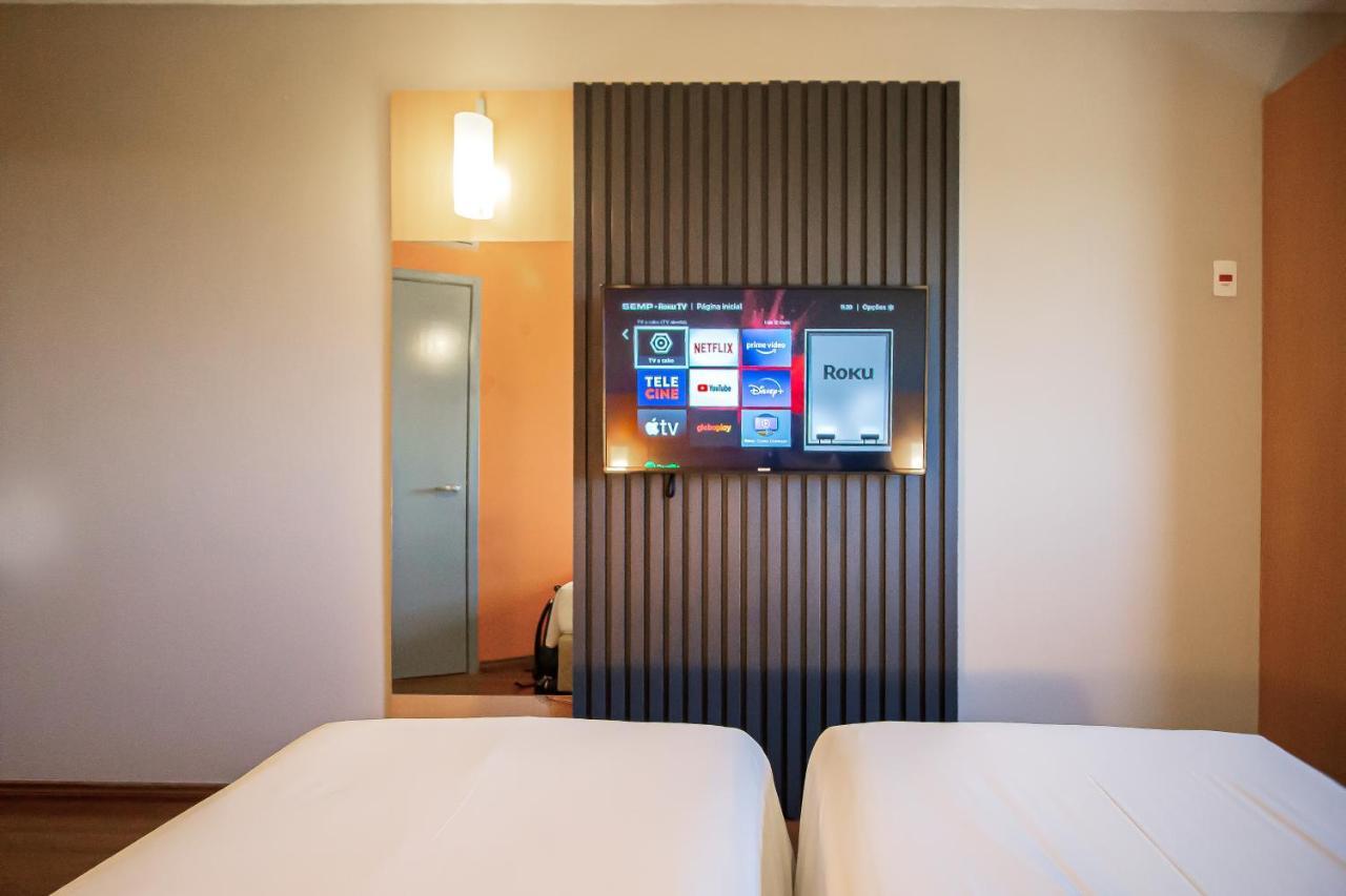 Hus Hotel Dourados Dış mekan fotoğraf