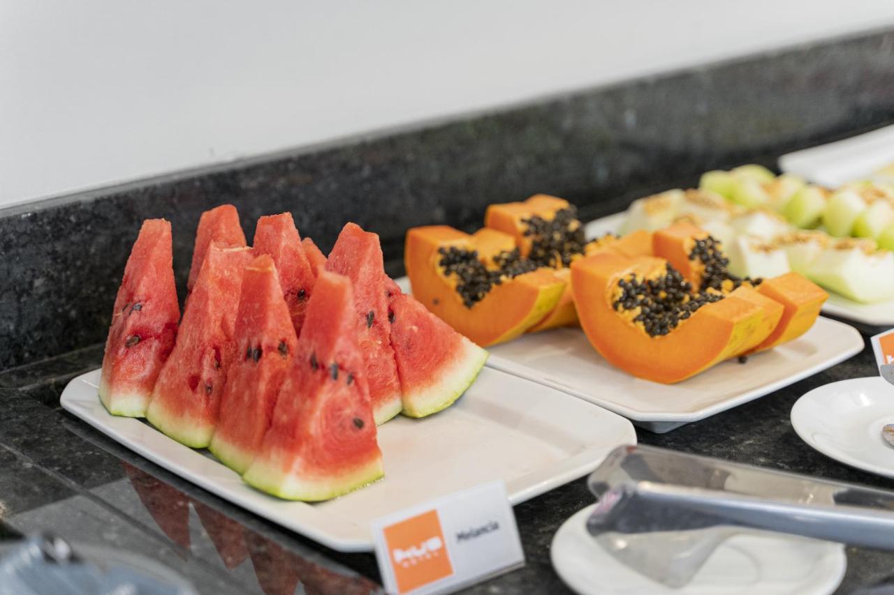 Hus Hotel Dourados Dış mekan fotoğraf