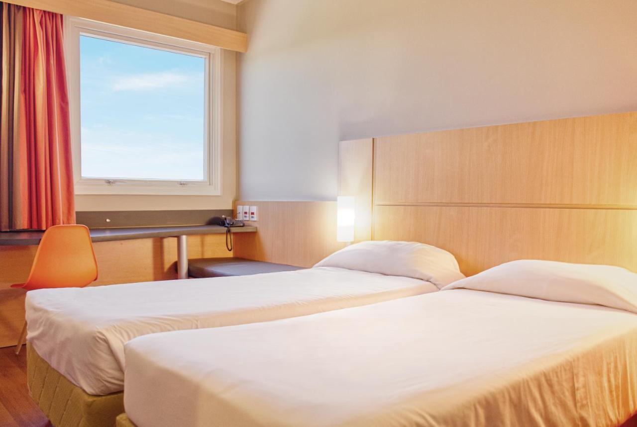Hus Hotel Dourados Dış mekan fotoğraf