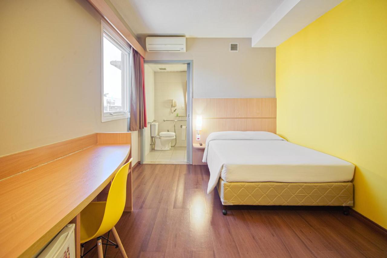Hus Hotel Dourados Dış mekan fotoğraf