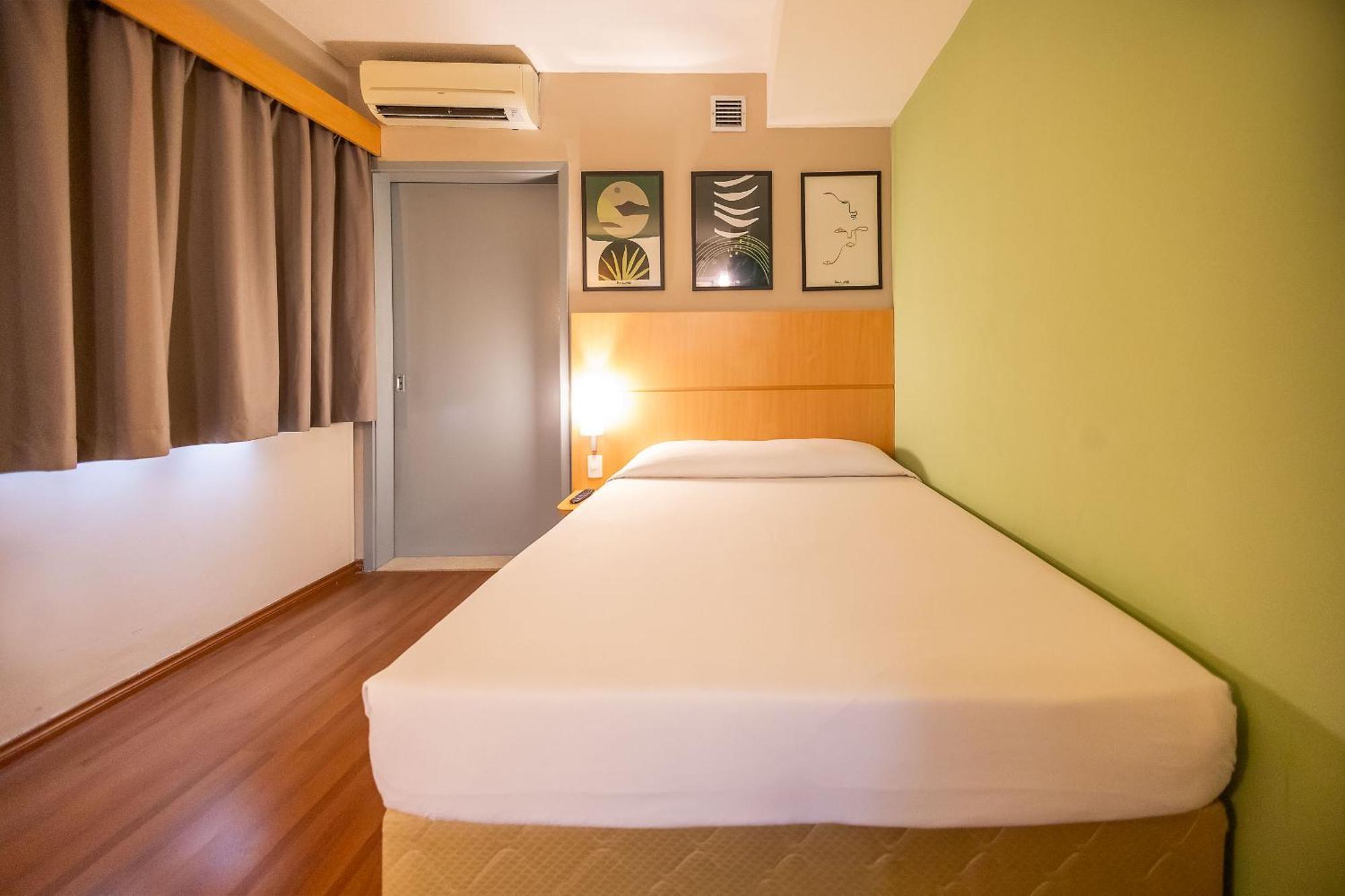 Hus Hotel Dourados Dış mekan fotoğraf